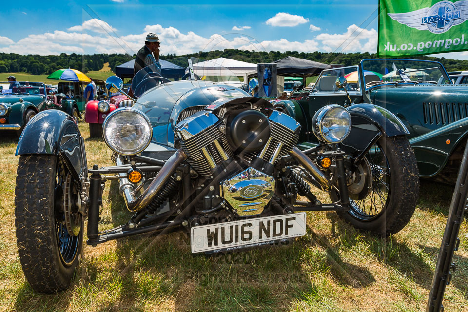 CLASSIC_-_SUPERCARS_SHERBORNE_CASTLE_2018-26.jpg