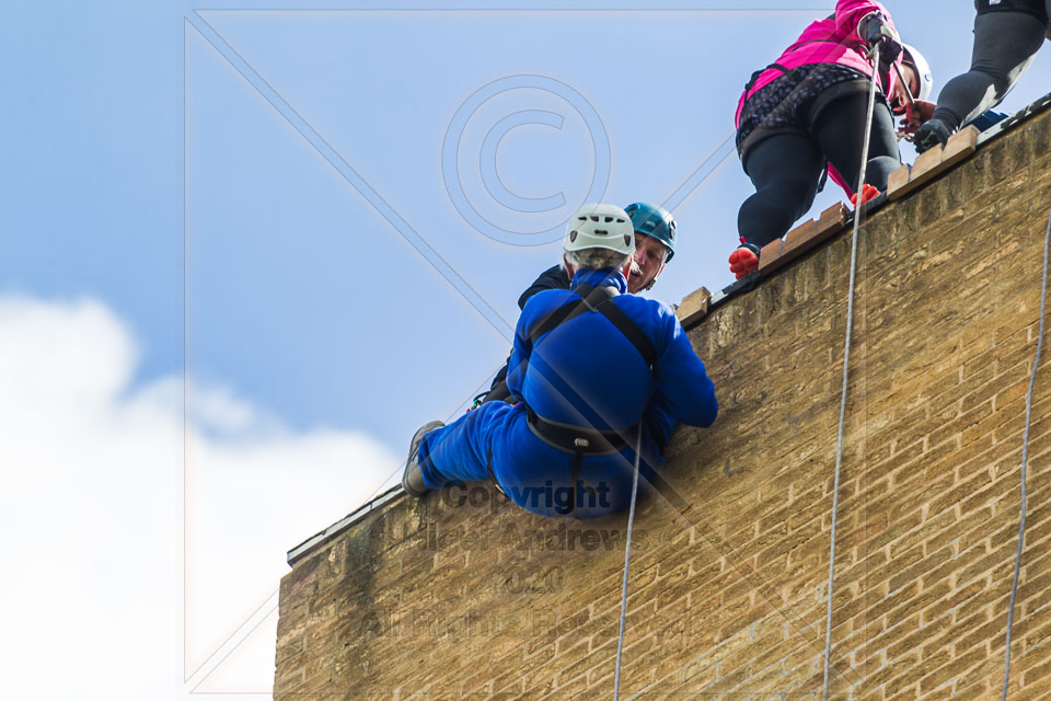 YDH_CHARITY_ABSEIL-13.jpg