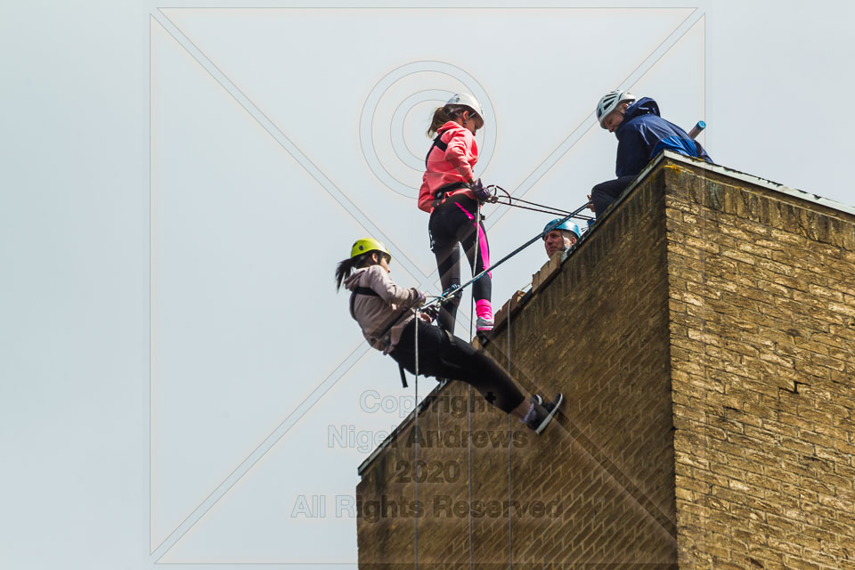 YDH_CHARITY_ABSEIL-3.jpg