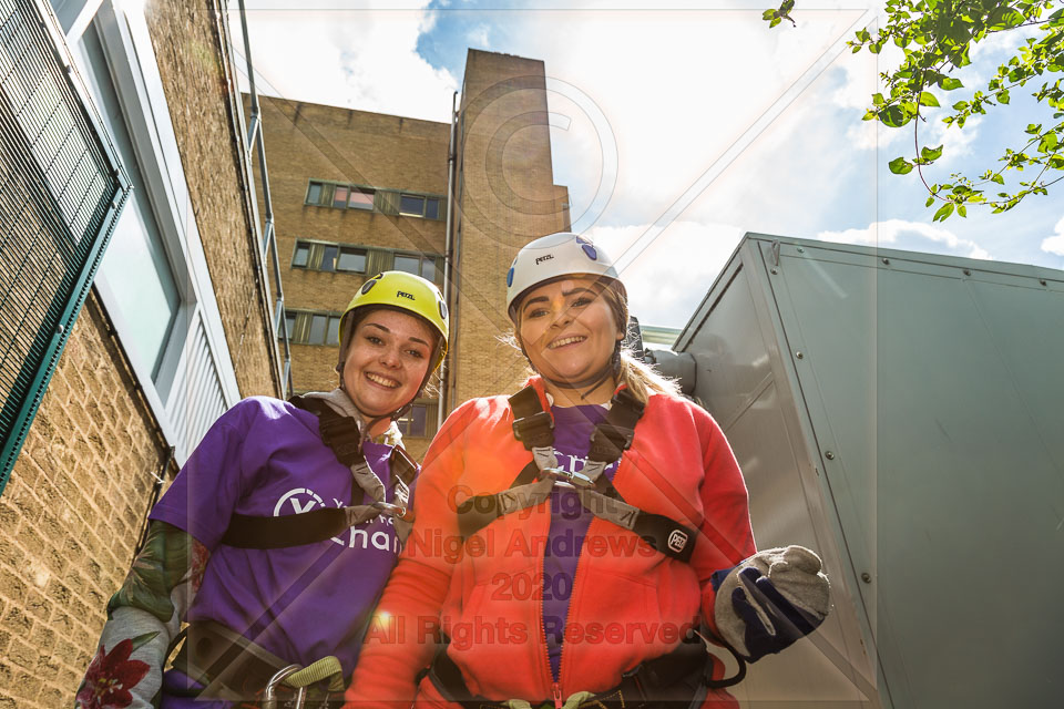 YDH_CHARITY_ABSEIL-9.jpg