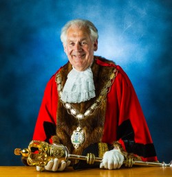 YEOVIL_MAYOR_ROPER-002.jpg